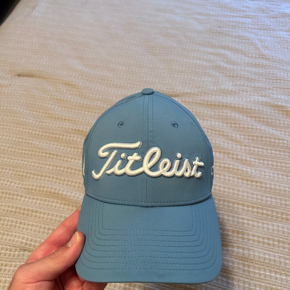 Titleist PROV1 Sky Blue Cap with White Logo
